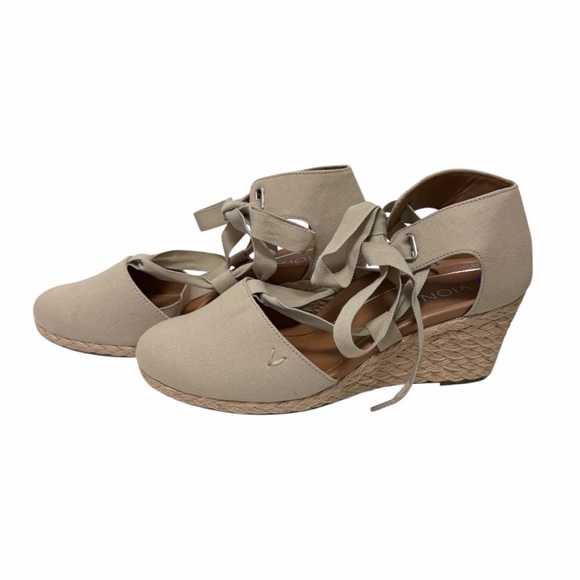 Vionic Solid Tan Textile Wedges - Picture 4 of 6